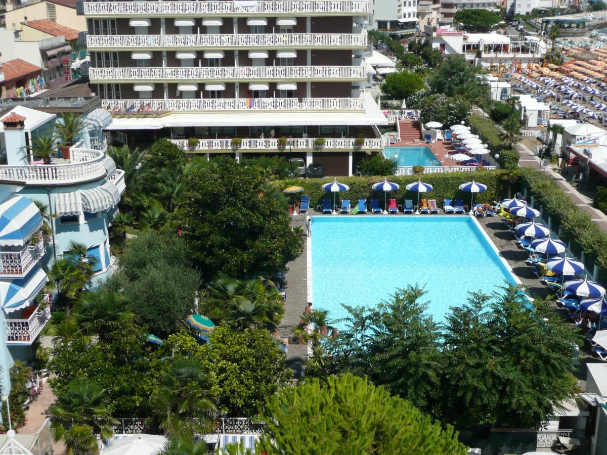 Hotel Imperial Caorle Buitenkant foto